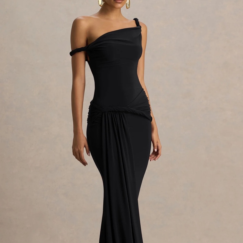 Club London Black Asymmetric-Neck Maxi Dress Twist Sleeves And Ruched Detailing
